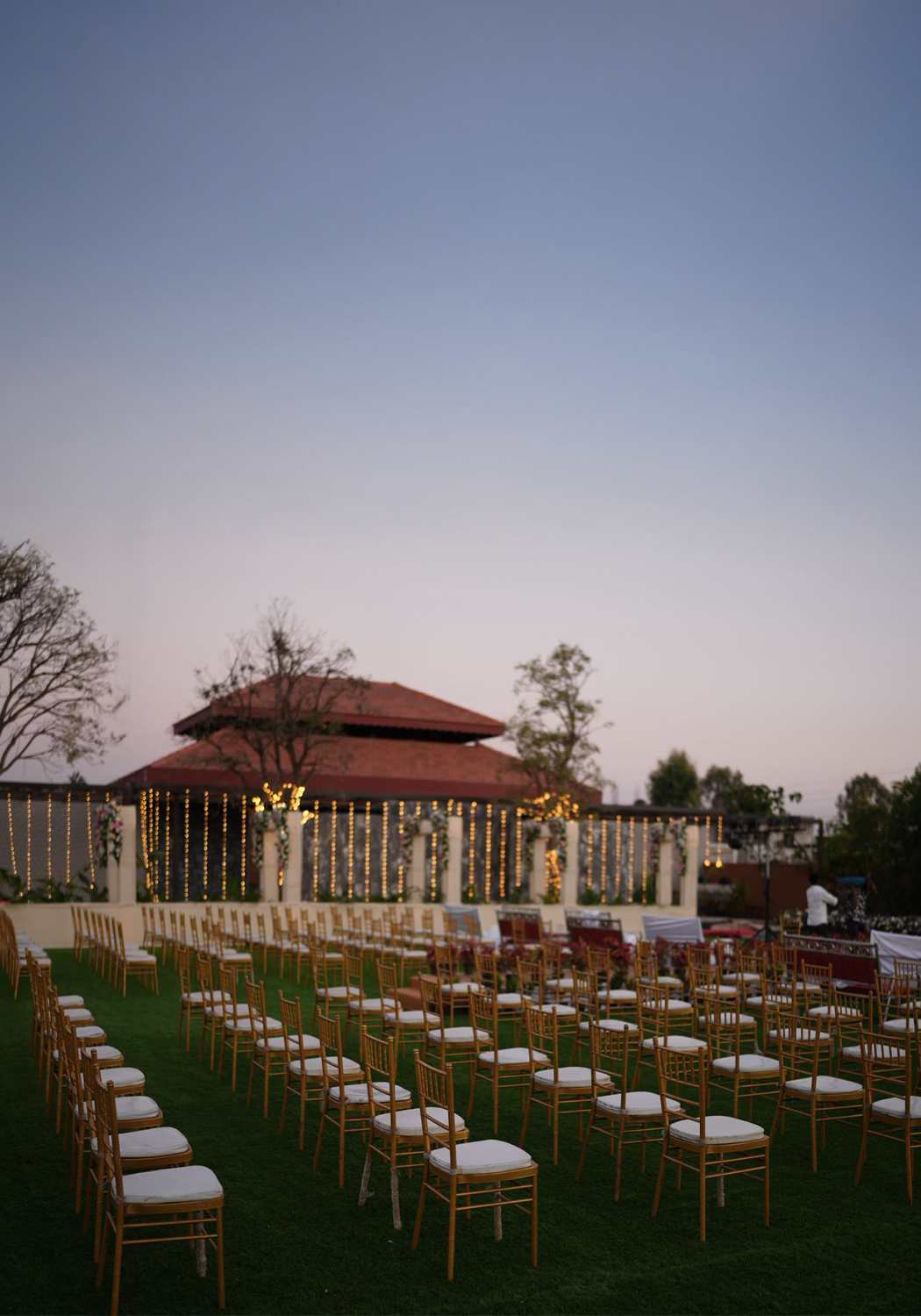 Vara_Dining_1050x1500_1