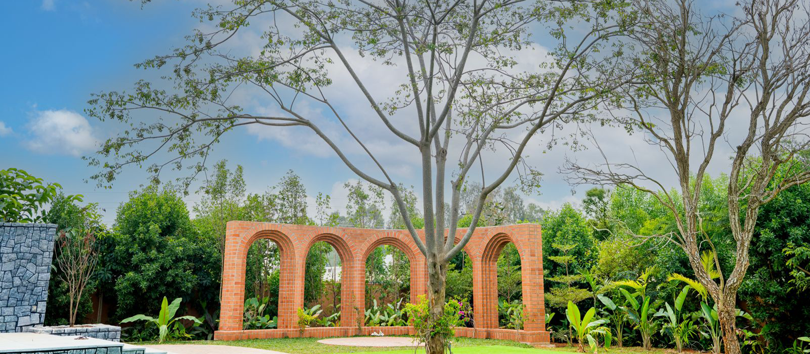 Vara_Vana_1600x700_2